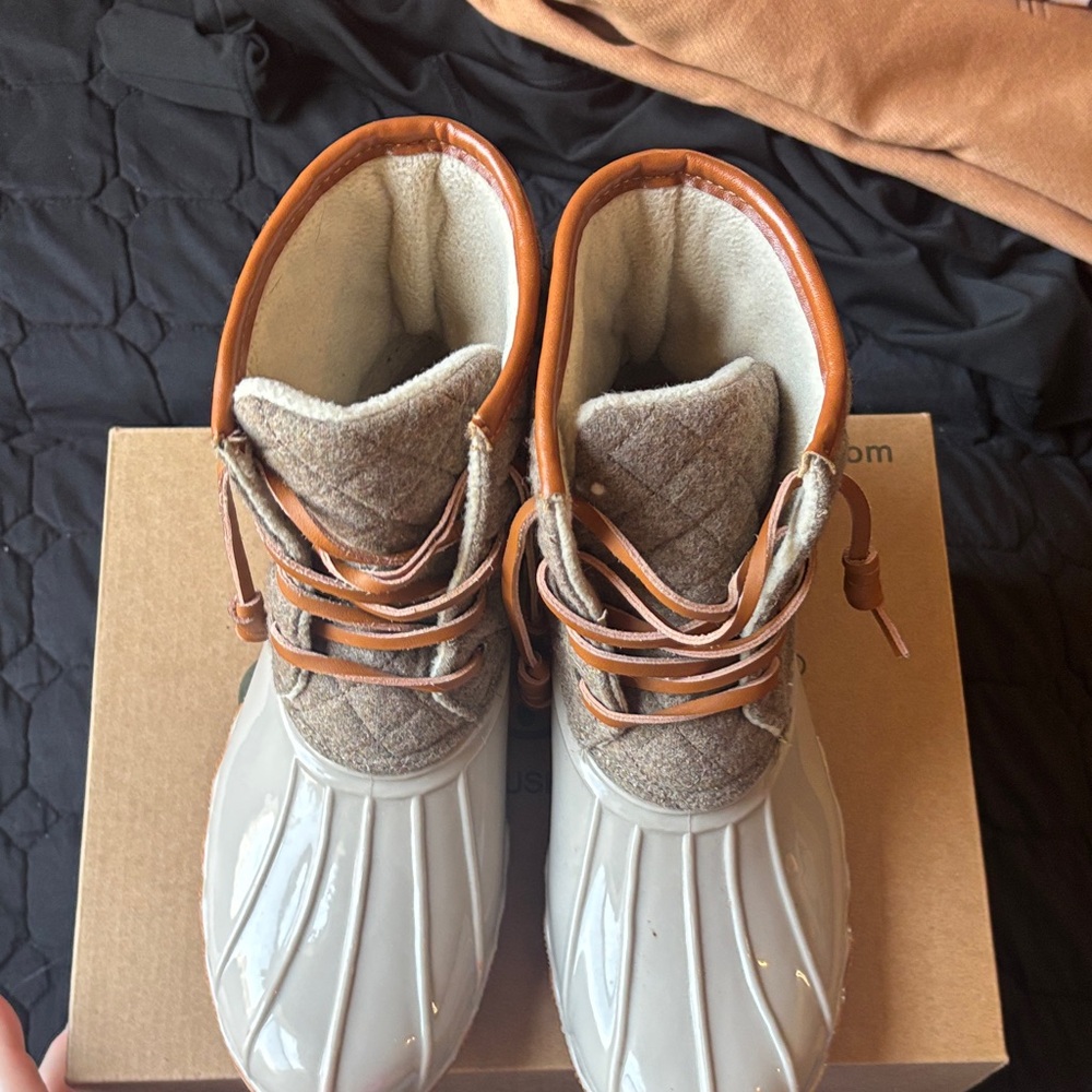 Men's Stylish Brown and Gray Boots